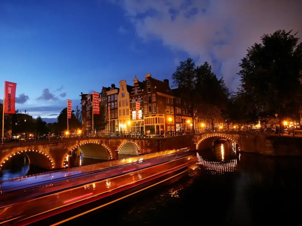 Hotels in Amsterdam